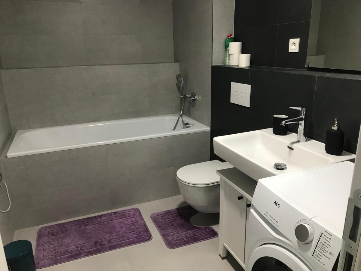 Apartmantplus01 براغ المظهر الخارجي الصورة